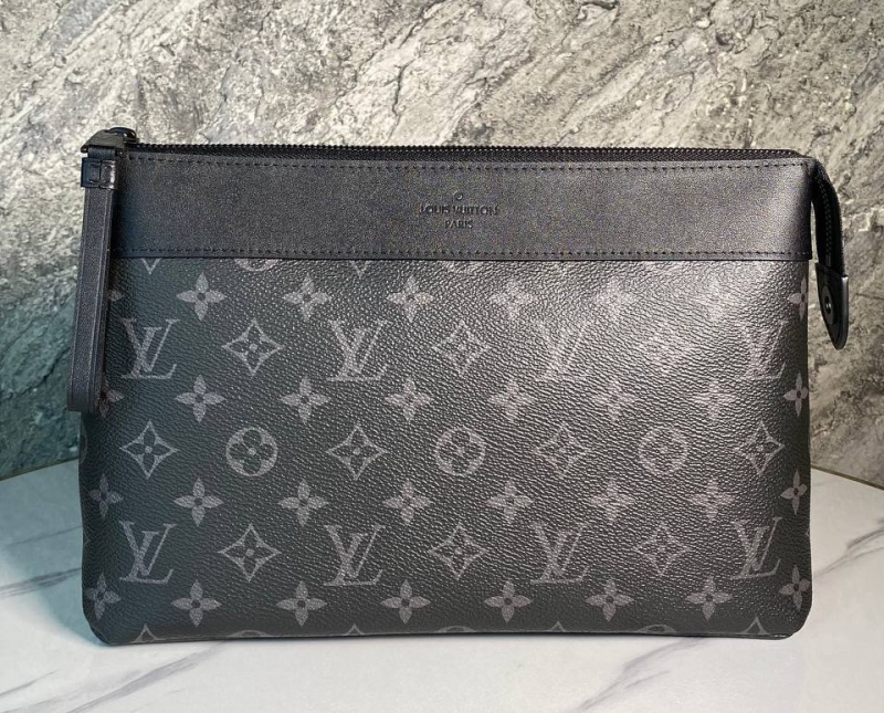 МУЖСКОЙ КЛАТЧ LOUIS VUITTON фото
