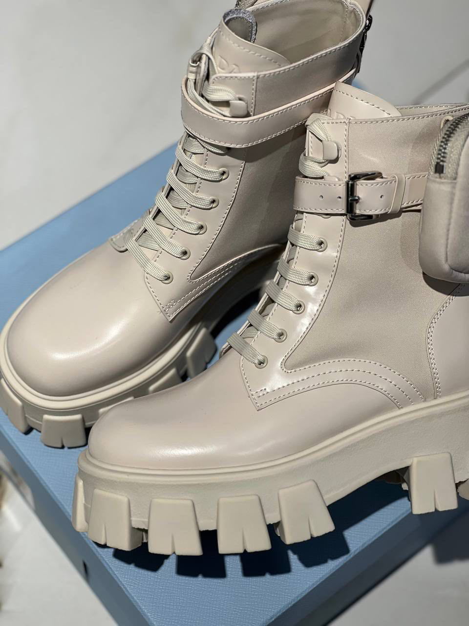 БОТИНКИ PRADA детальное фото