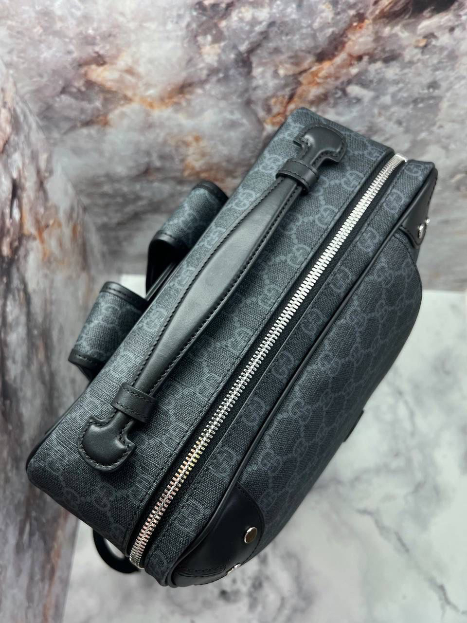 МУЖСКОЙ ПОРТФЕЛЬ-РЮКЗАК GUCCI детальное фото