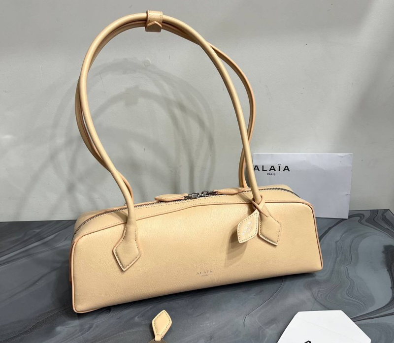 СУМКА ALAIA фото
