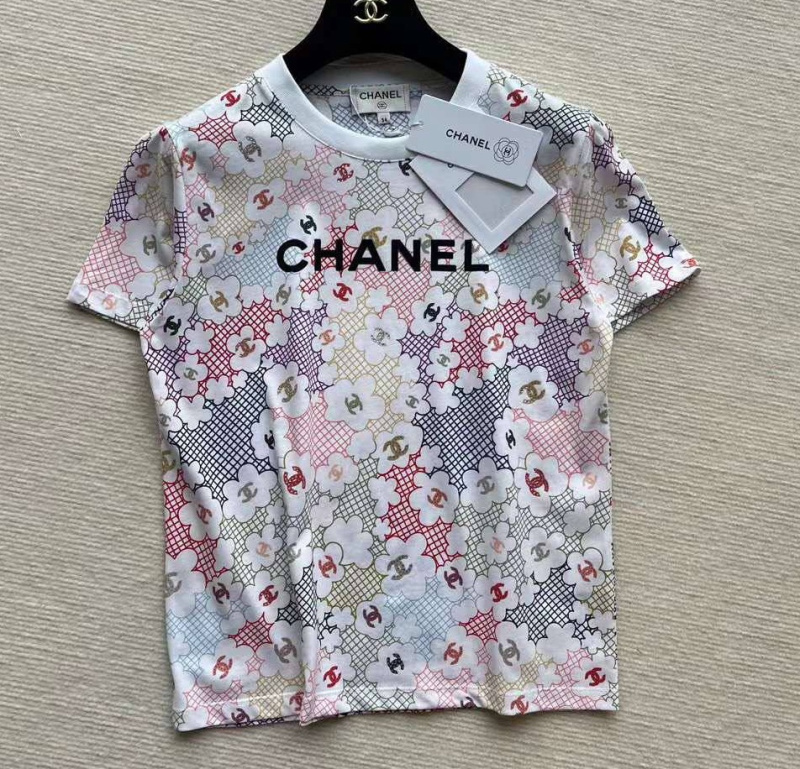 ФУТБОЛКА CHANEL фото