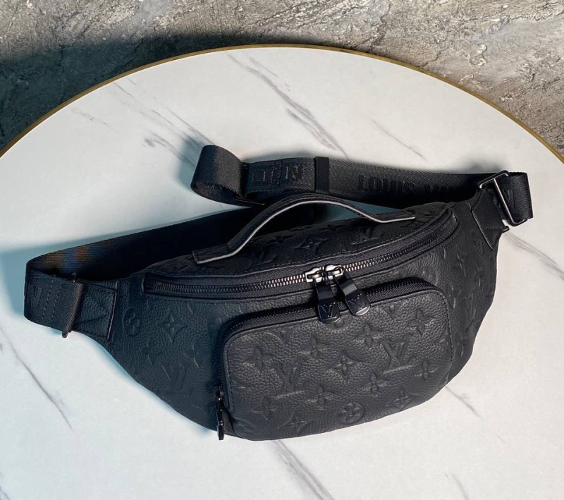 МУЖСКАЯ СУМКА СЛИНГ LOUIS VUITTON фото