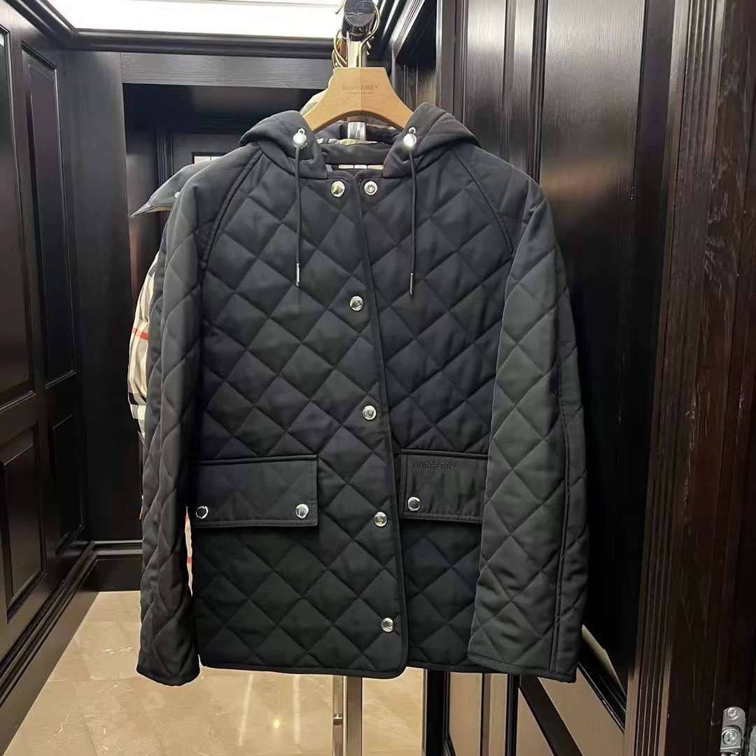 КУРТКА BURBERRY детальное фото