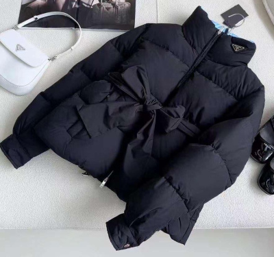 ПУХОВИК PRADA фото