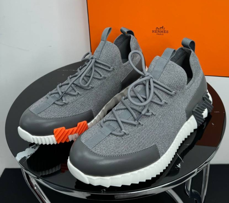 МУЖСКИЕ КРОССОВКИ HERMES фото
