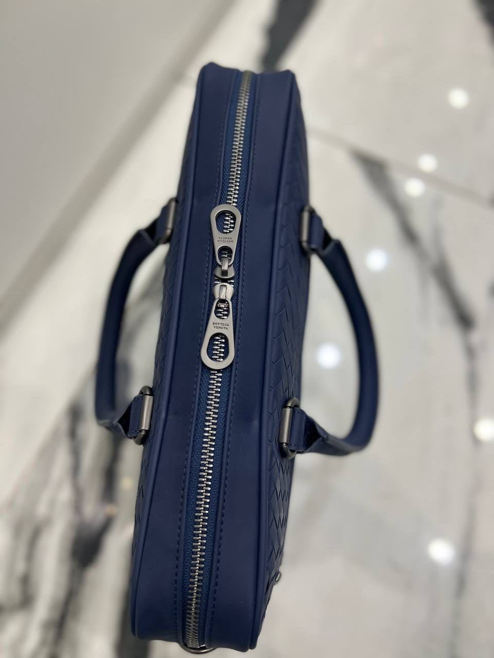 МУЖСКОЙ ПОРТФЕЛЬ BOTTEGA VENETA детальное фото