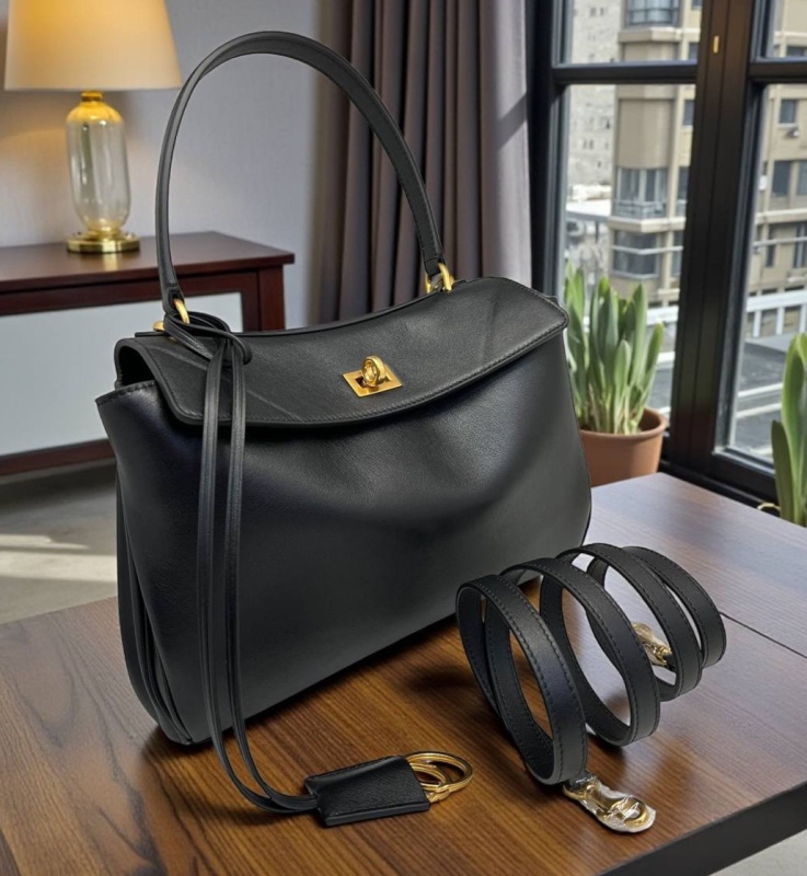 СУМКА BALENCIAGA RODEO SMALL фото
