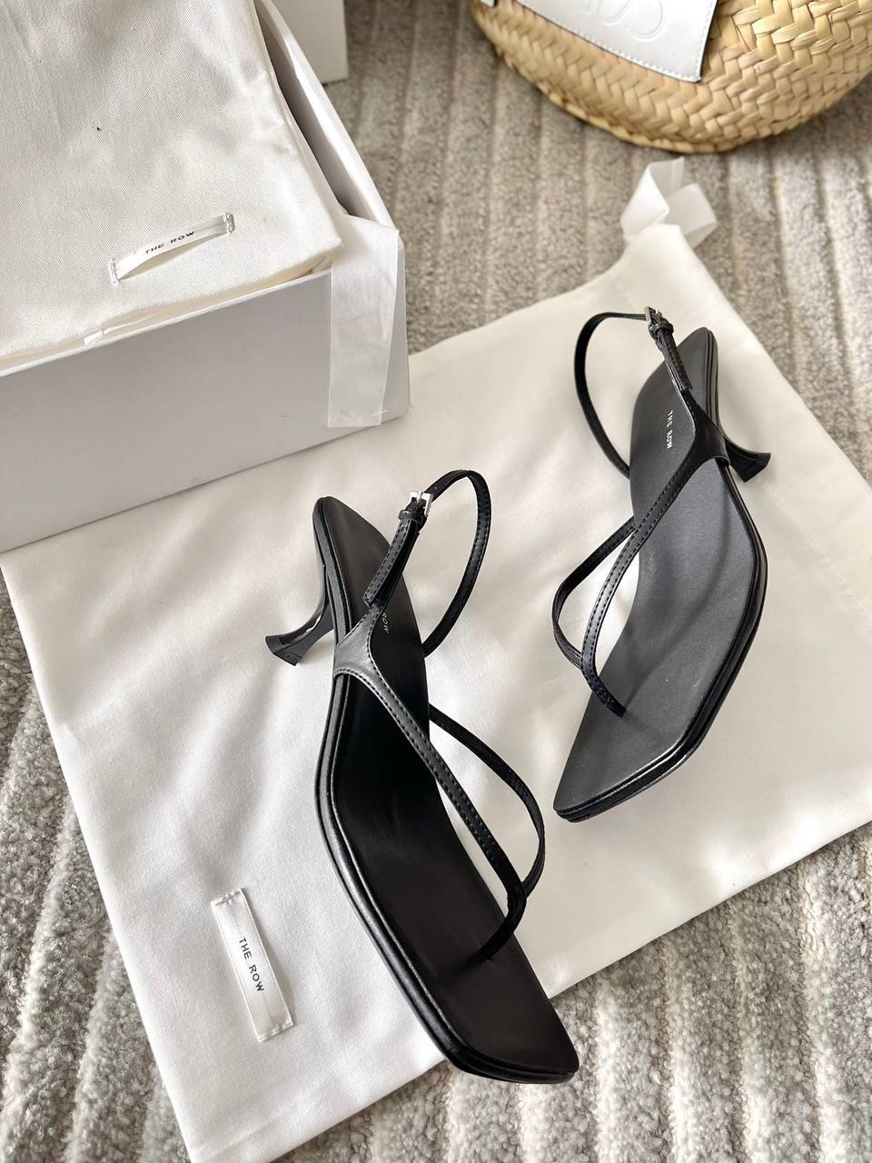 БОСОНОЖКИ THE ROW детальное фото