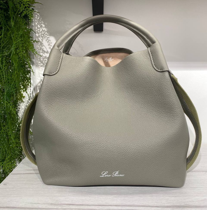 СУМКА LORO PIANA фото