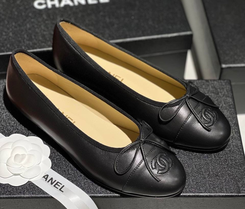 БАЛЕТКИ CHANEL фото