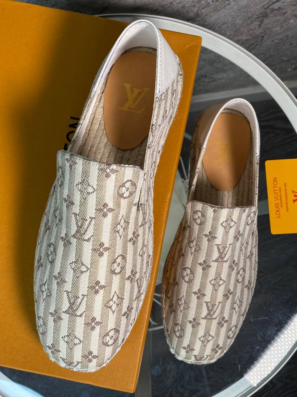 МУЖСКИЕ ЭСПАДРИЛЬИ LOUIS VUITTON детальное фото