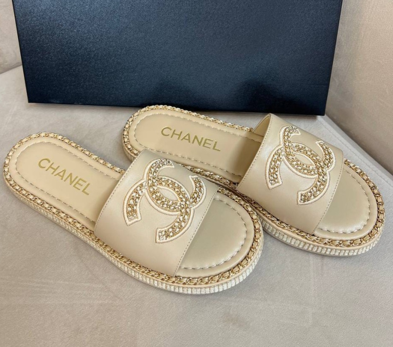 ШЛЕПКИ CHANEL фото