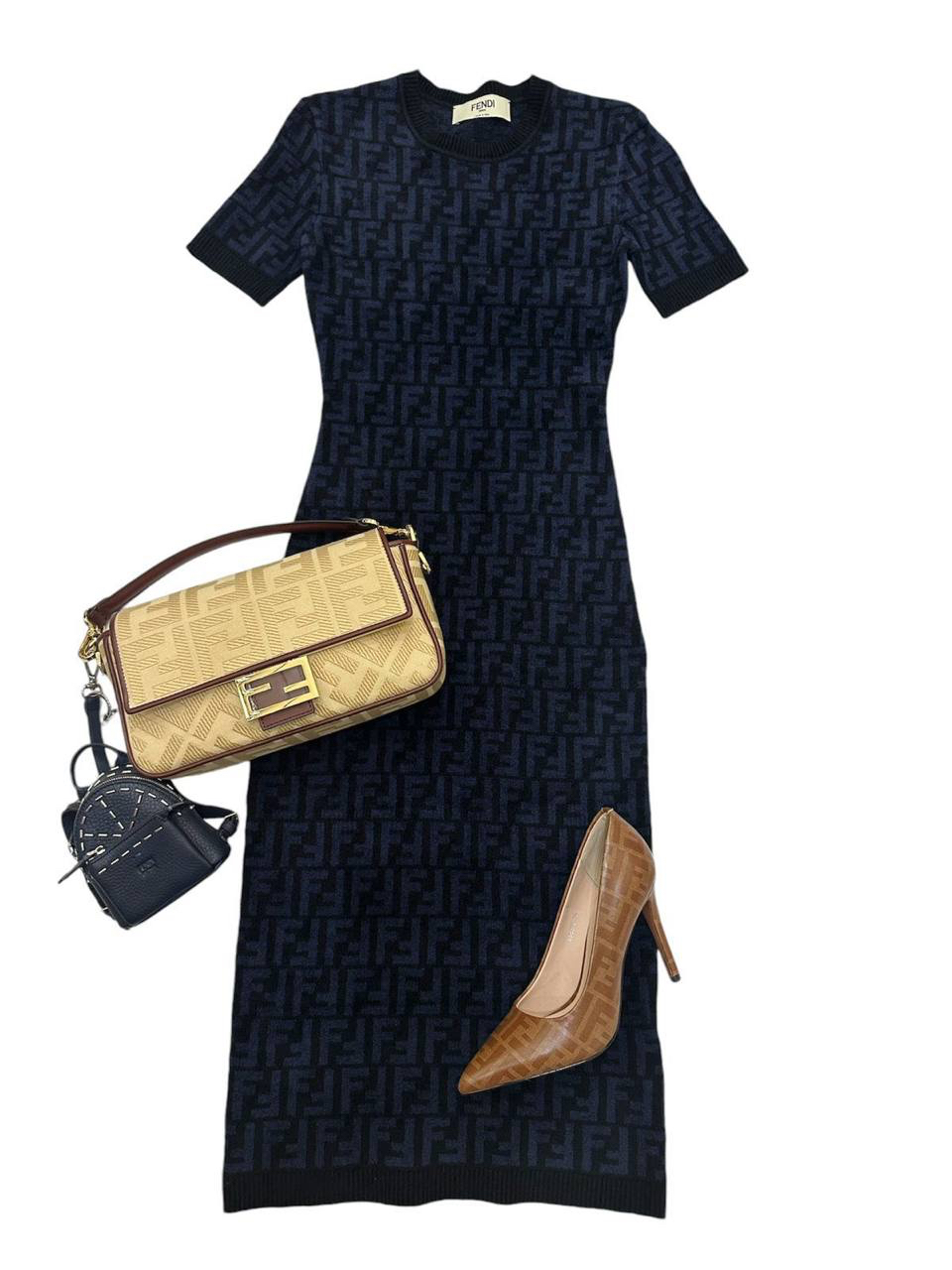 ПЛАТЬЕ FENDI детальное фото