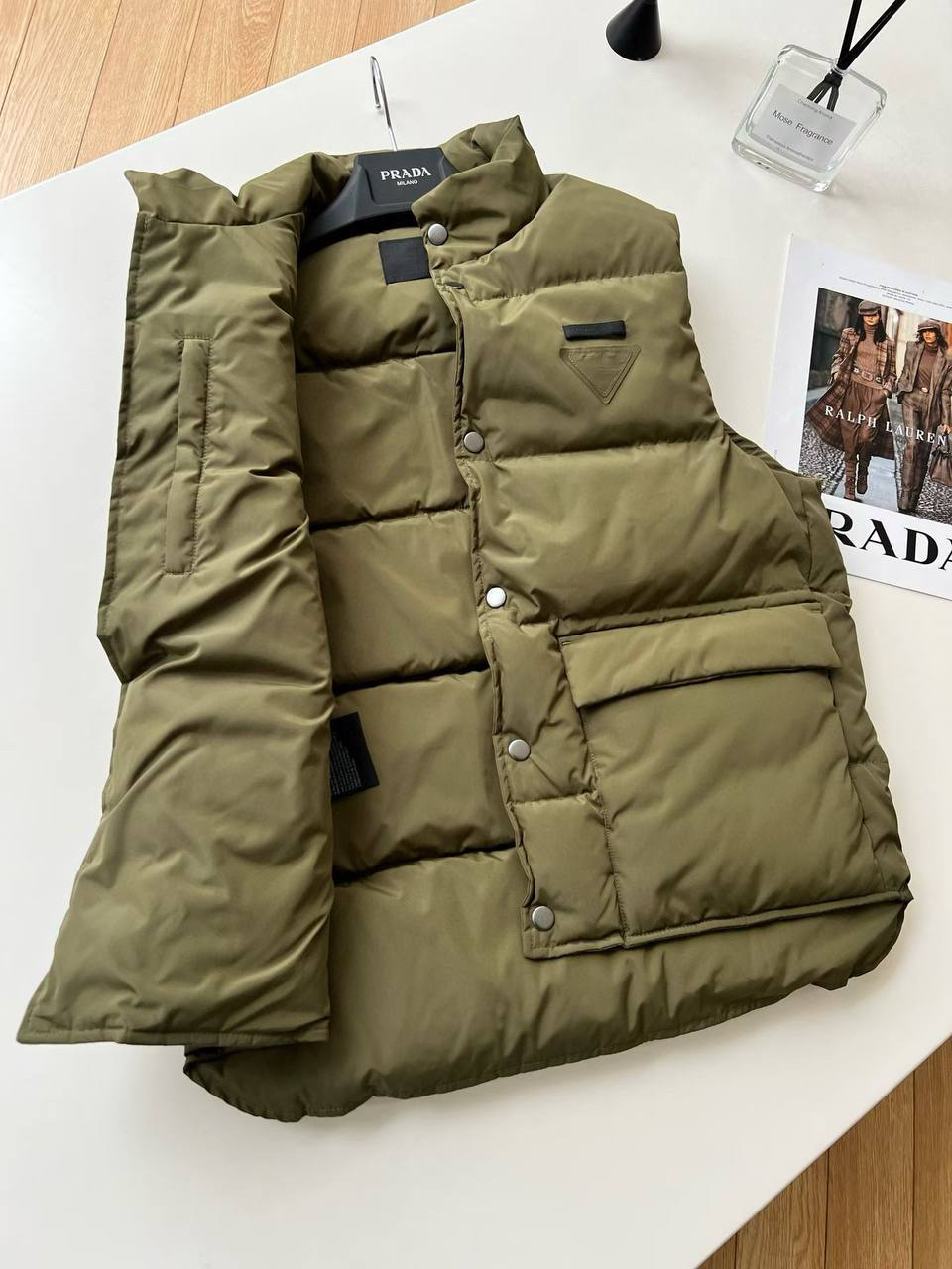 ЖИЛЕТ PRADA детальное фото