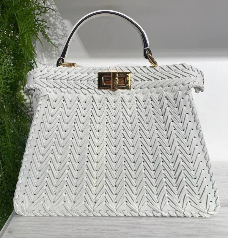 СУМКА FENDI PEEKABOO фото