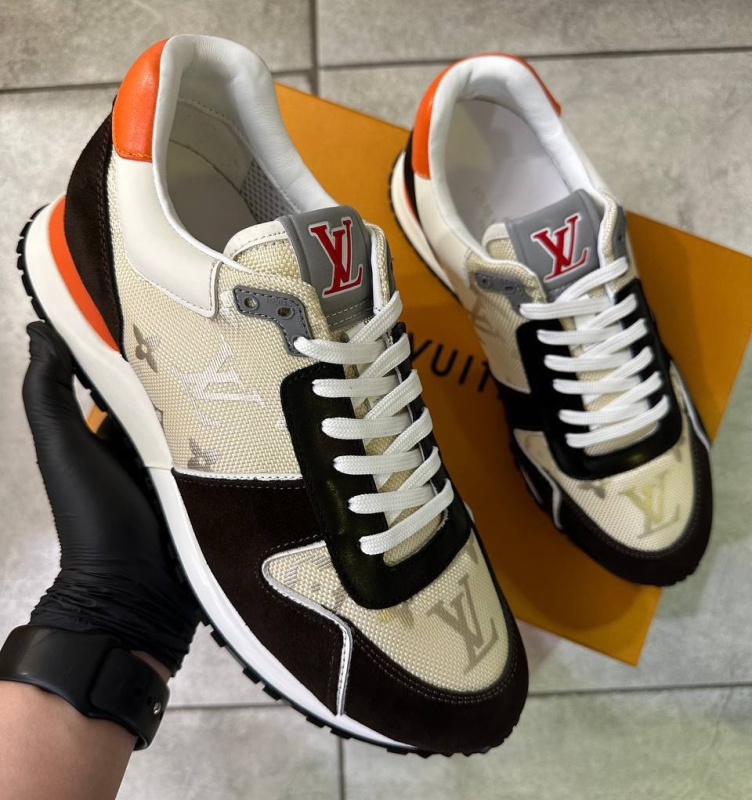 МУЖСКИЕ КРОССОВКИ LOUIS VUITTON фото