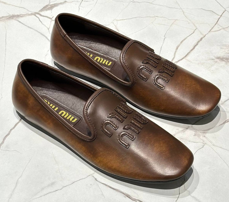 ЛОФЕРЫ MIU MIU фото