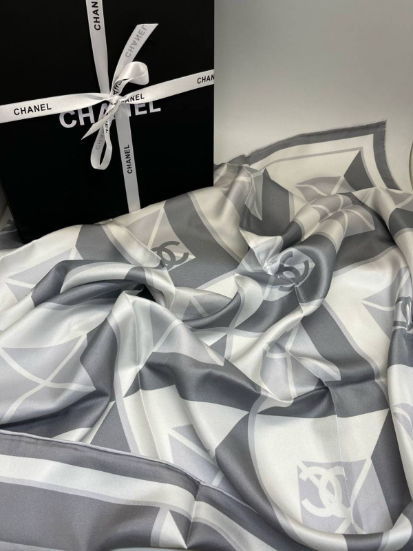 ПЛАТОК CHANEL фото