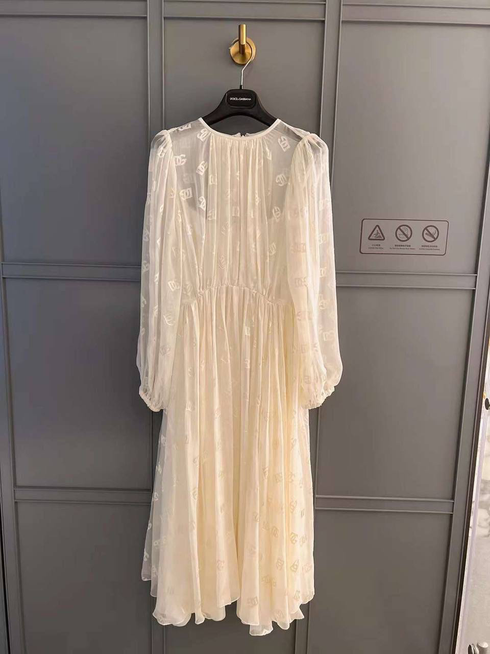 ПЛАТЬЕ DOLCE & GABBANA детальное фото