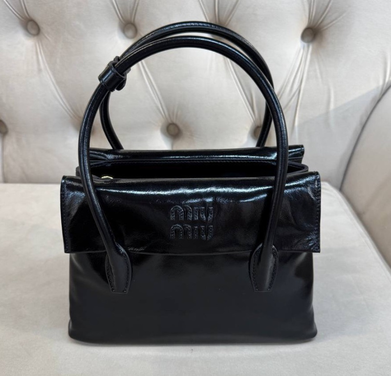 СУМКА MIU MIU фото