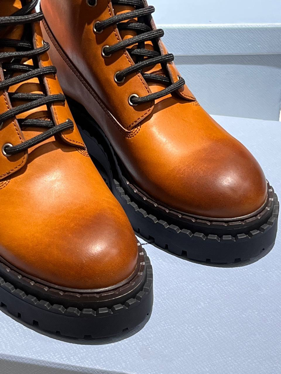 БОТИНКИ PRADA детальное фото