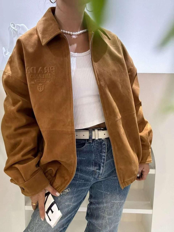 КУРТКА PRADA фото