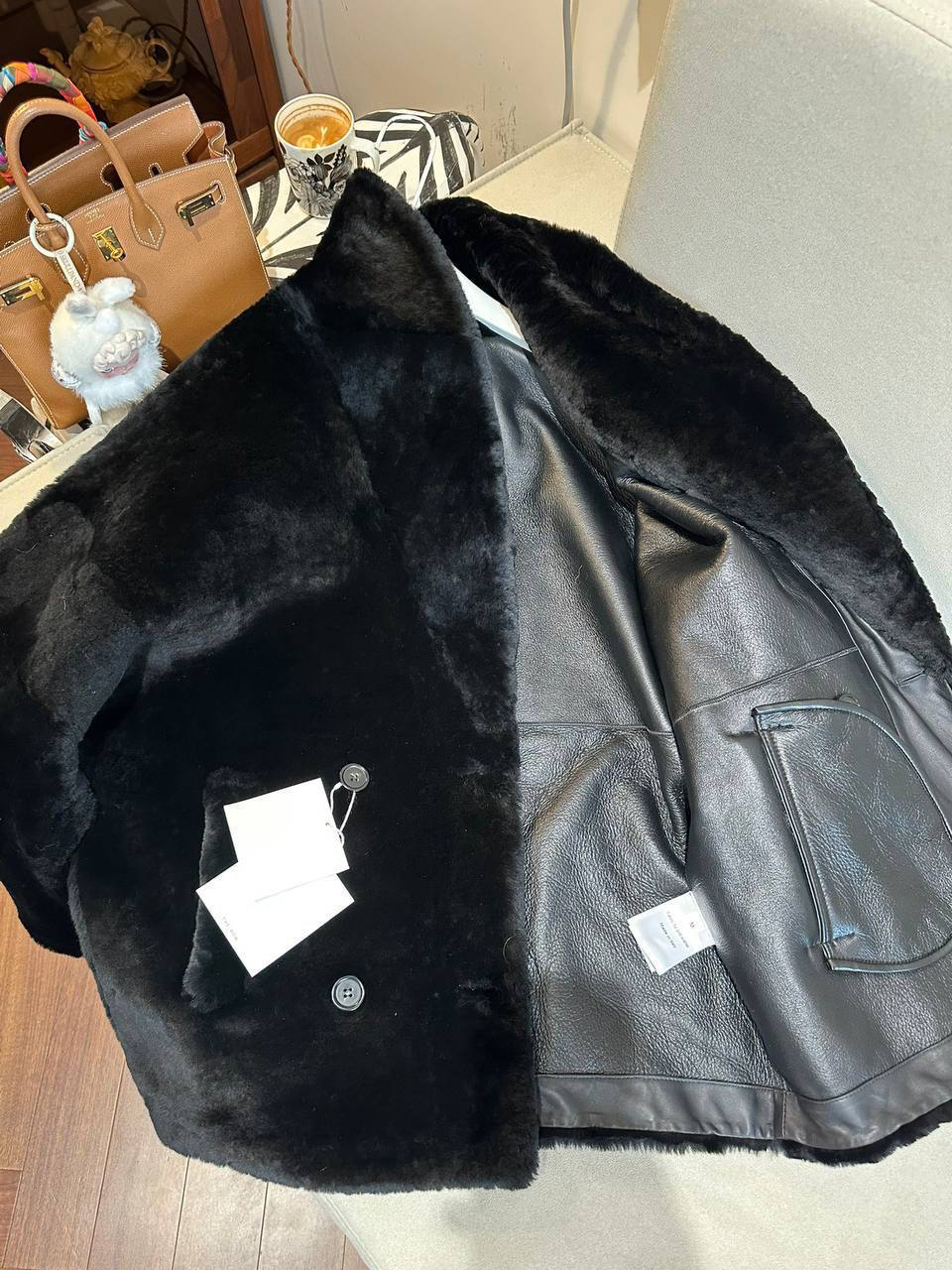 ДУБЛЕНКА THE ROW детальное фото