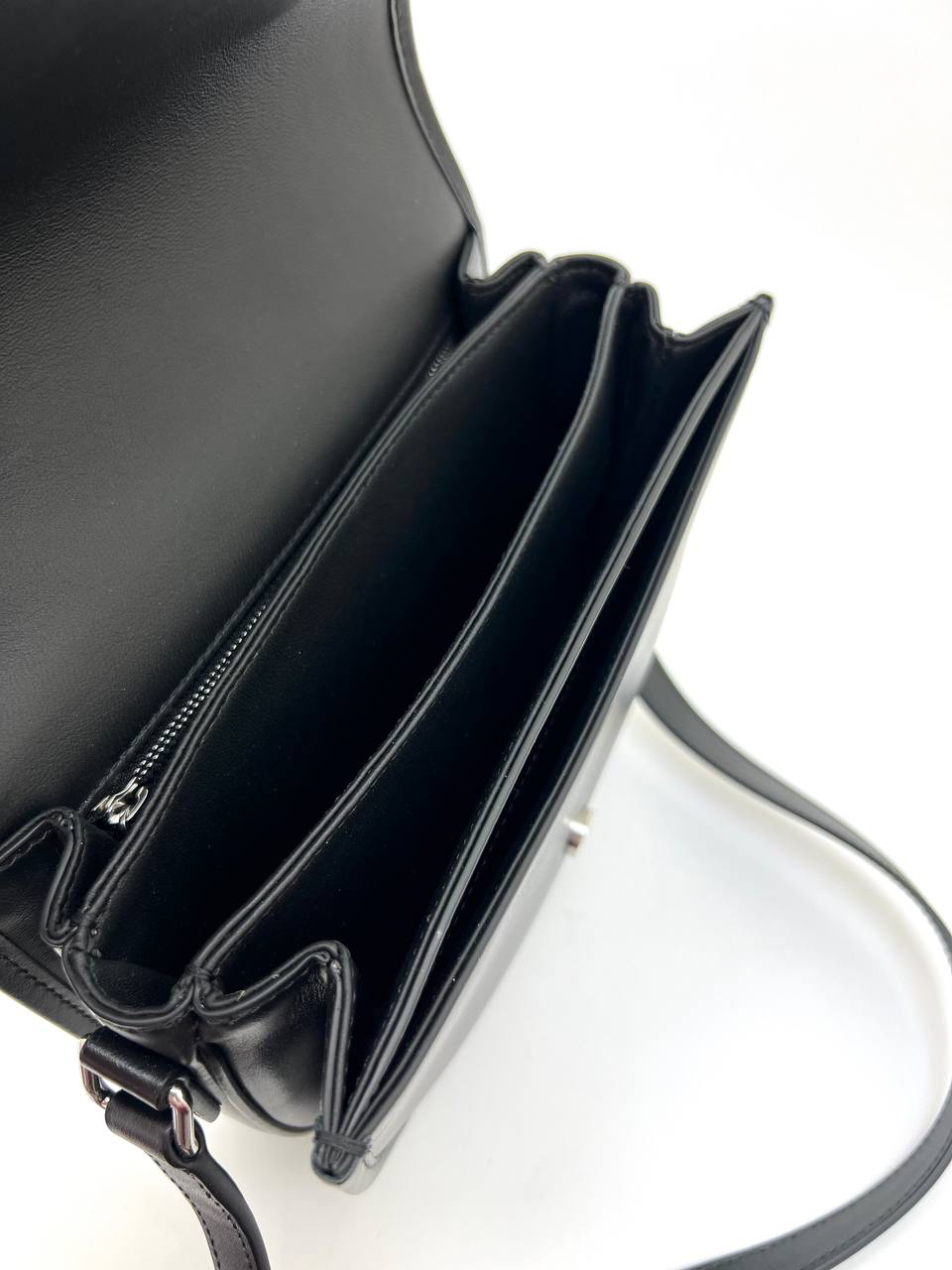 СУМКА CELINE BESACE TRIOMPHE детальное фото