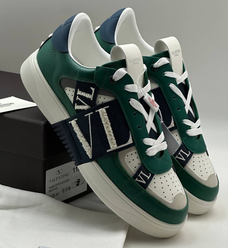 МУЖСКИЕ КРОССОВКИ VALENTINO фото