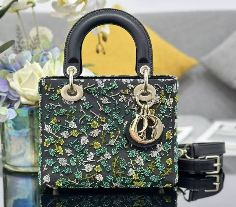 СУМКА CHRISTIAN DIOR LADY фото