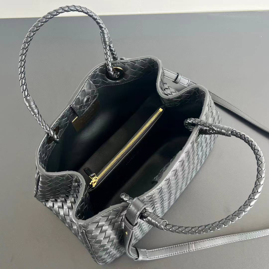 СУМКА BOTTEGA VENETA детальное фото