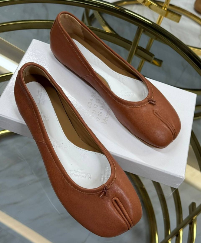 БАЛЕТКИ MAISON MARGIELA фото