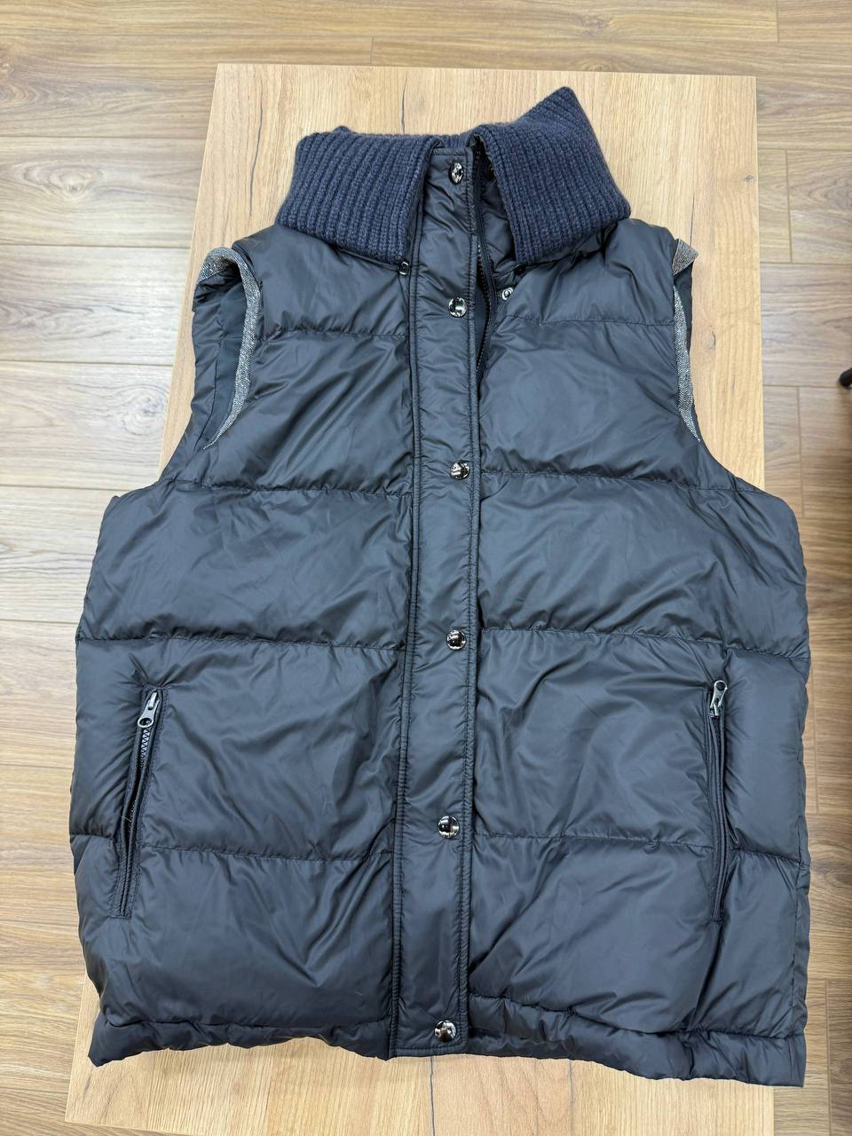 ЖИЛЕТ BRUNELLO CUCINELLI детальное фото