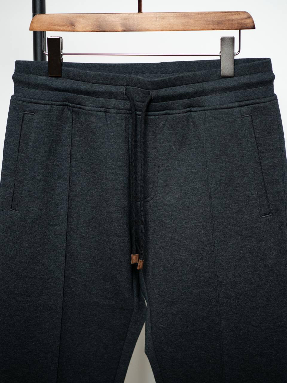 МУЖСКОЙ КОСТЮМ BRUNELLO CUCINELLI детальное фото