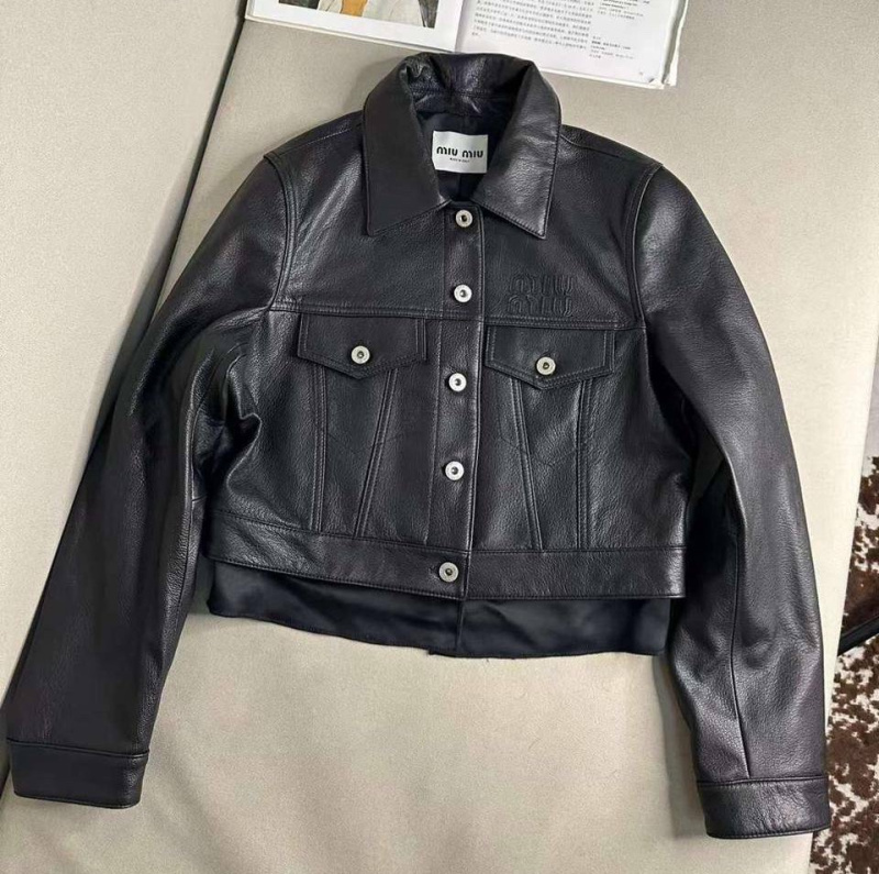 КУРТКА MIU MIU фото