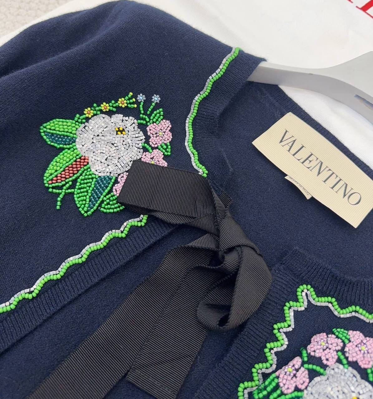 КАРДИГАН VALENTINO детальное фото