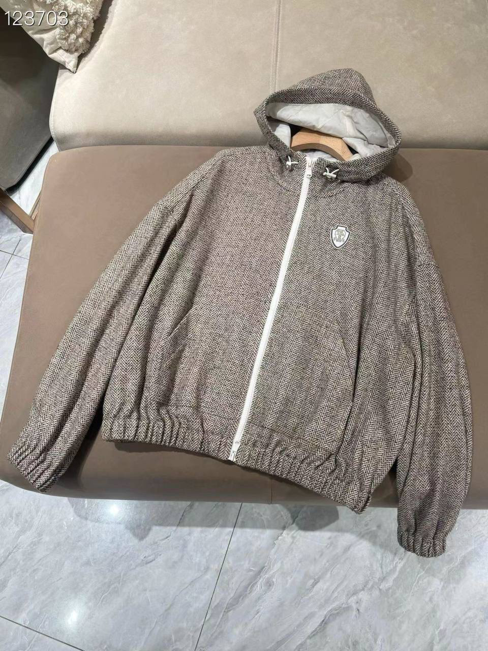 КУРТКА BRUNELLO CUCINELLI детальное фото