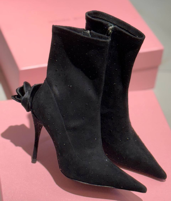 БОТИЛЬОНЫ MAGDA BUTRYM фото