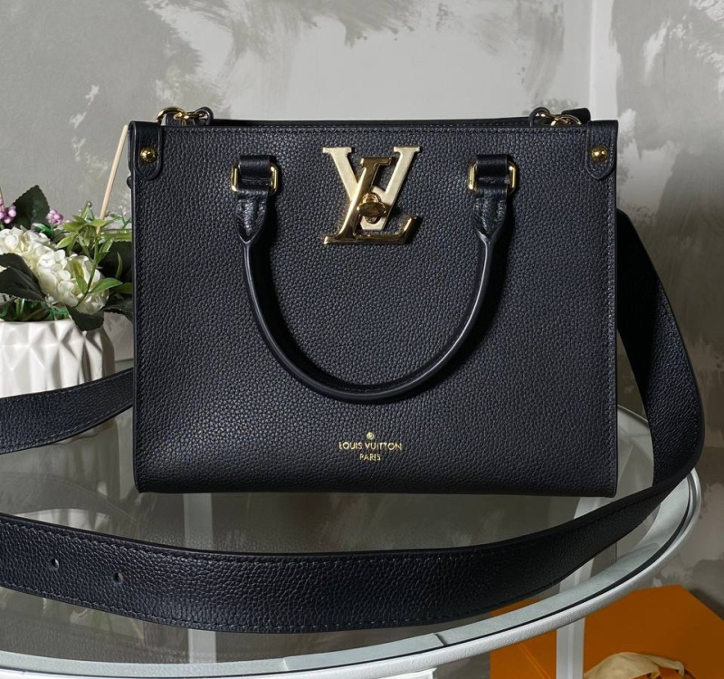 СУМКА LOUIS VUITTON фото