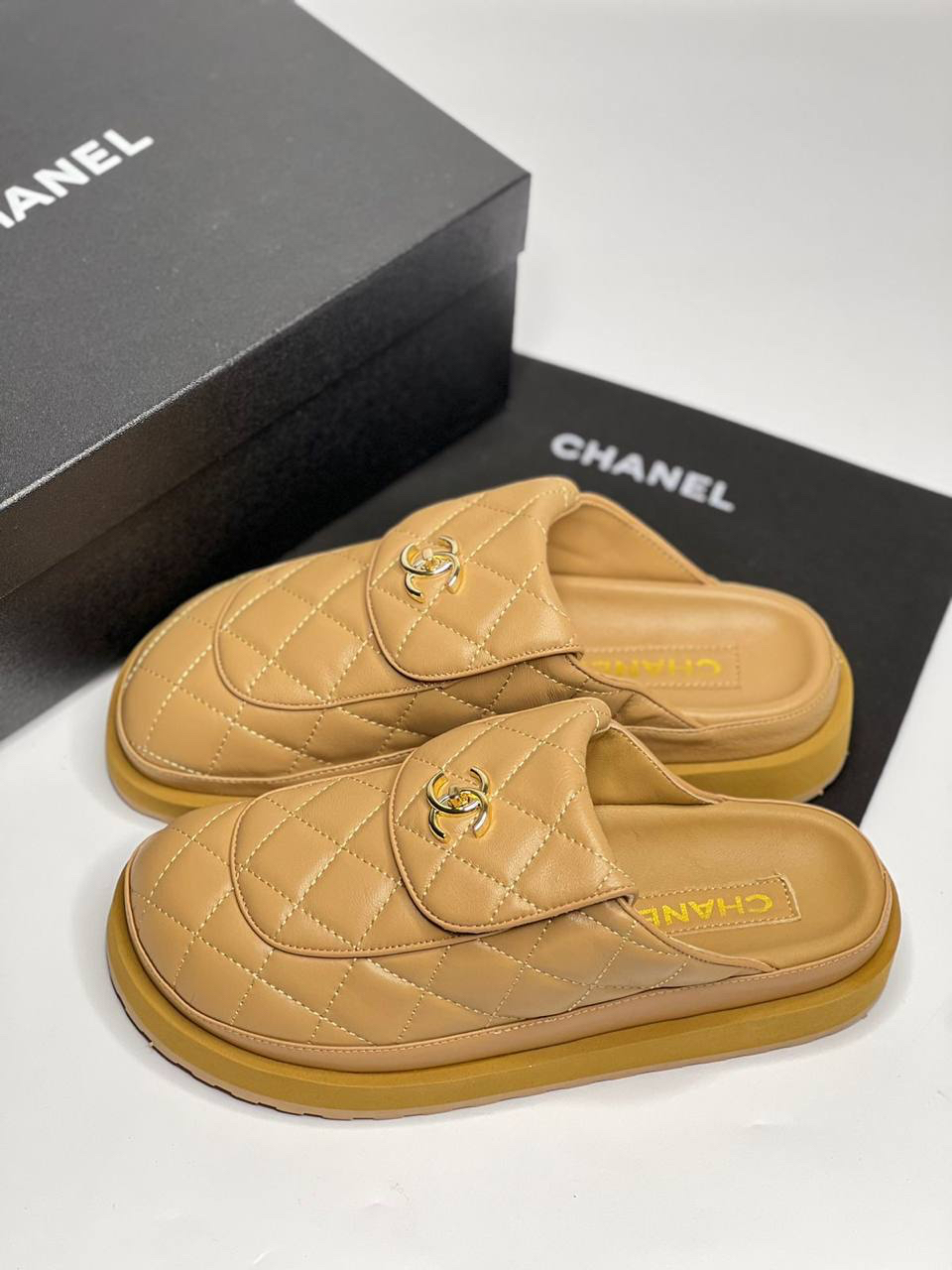 САБО CHANEL детальное фото