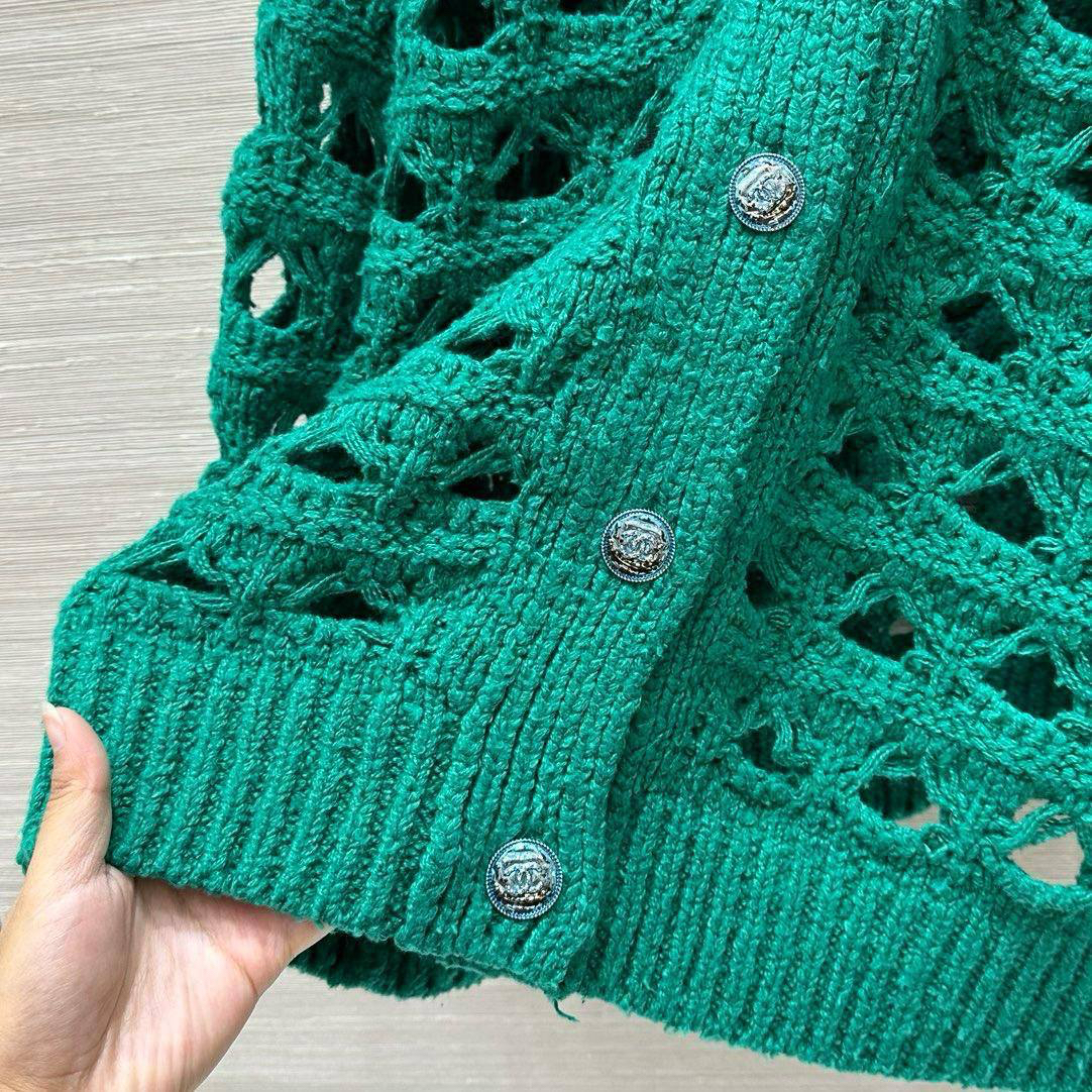 КАРДИГАН CHANEL детальное фото