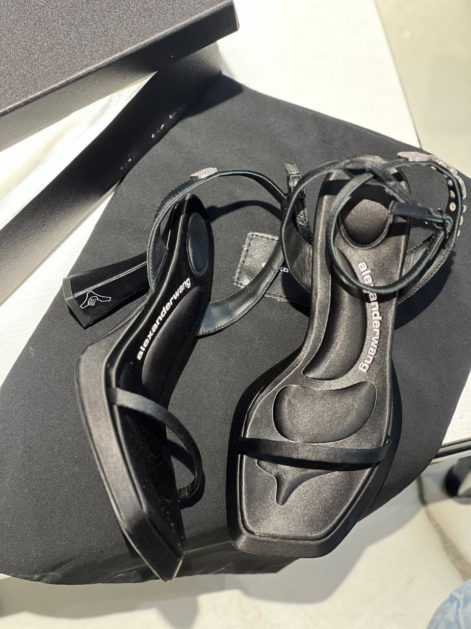 БОСОНОЖКИ ALEXANDER WANG детальное фото