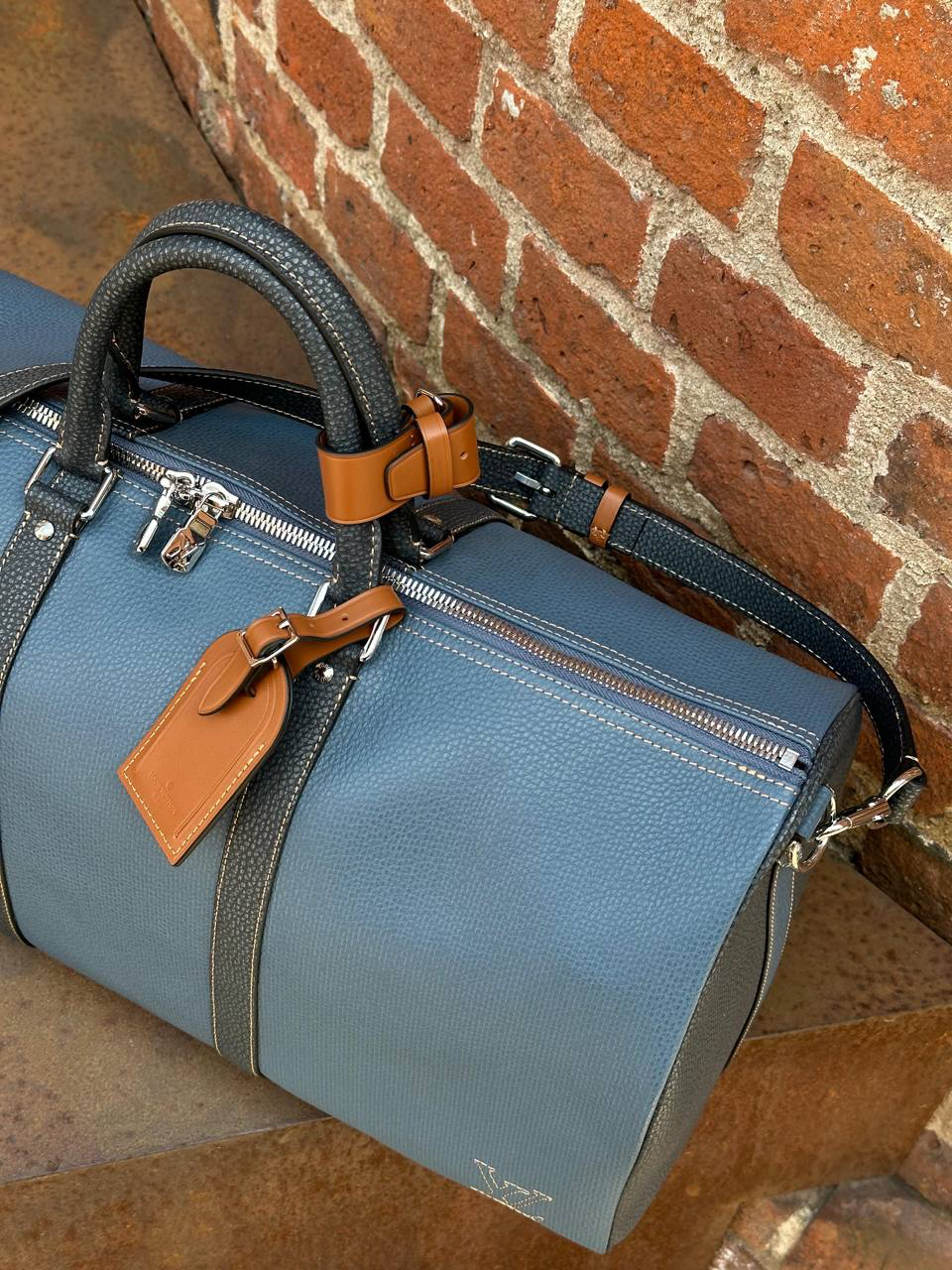 ДОРОЖНАЯ СУМКА LOUIS VUITTON детальное фото