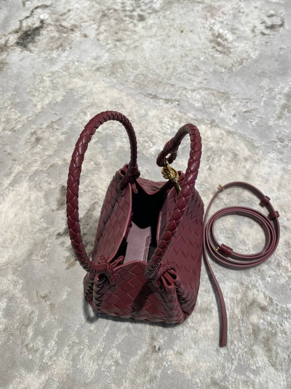 СУМКА BOTTEGA VENETA детальное фото