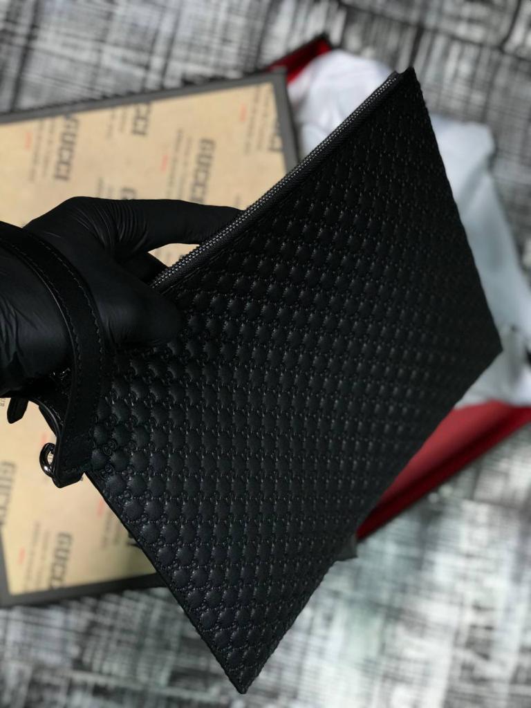 МУЖСКОЙ КЛАТЧ GUCCI детальное фото