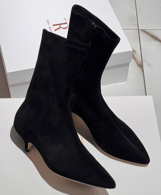 БОТИЛЬОНЫ THE ROW фото