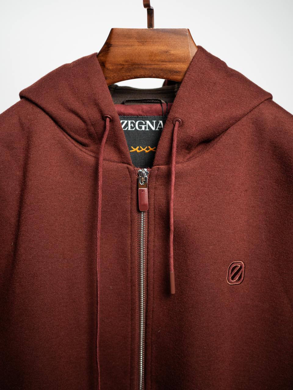 МУЖСКОЙ КОСТЮМ ZEGNA детальное фото