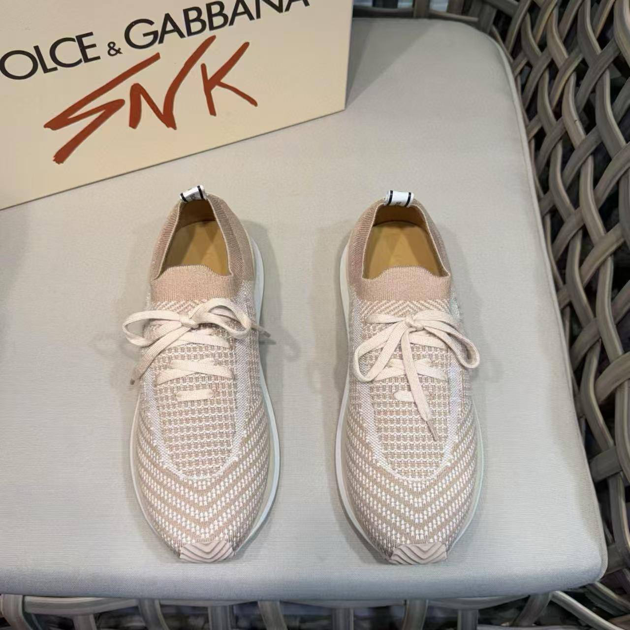 МУЖСКИЕ КРОССОВКИ DOLCE & GABBANA детальное фото