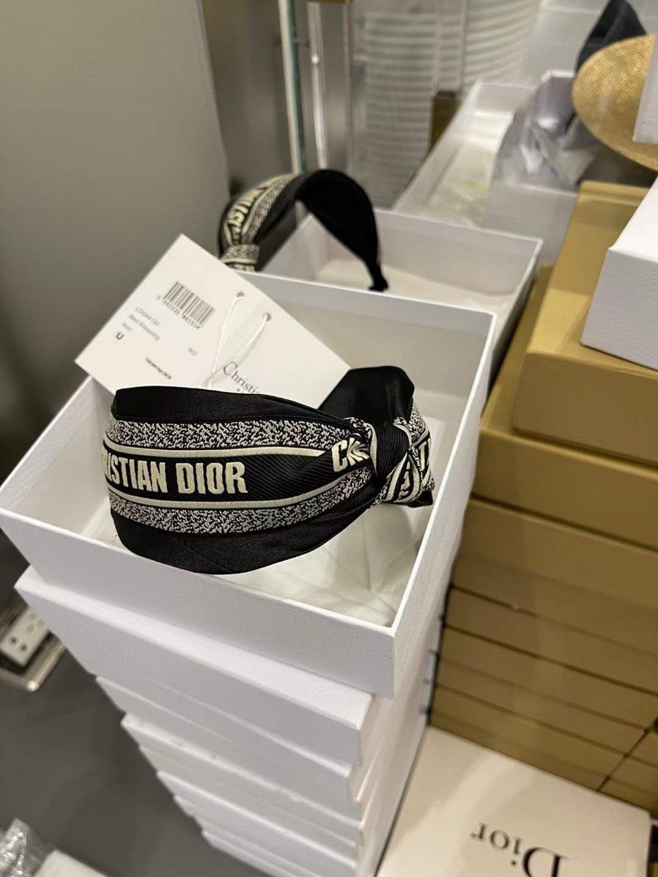 ПОВЯЗКА НА ГОЛОВУ CHRISTIAN DIOR детальное фото