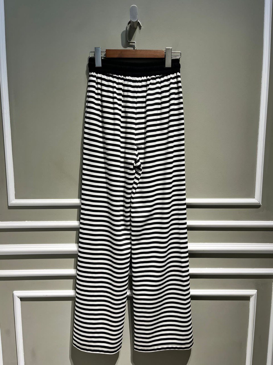 БРЮКИ LOUIS VUITTON детальное фото